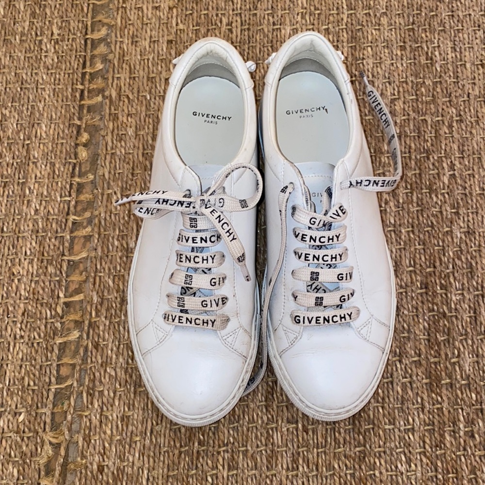 White Givenchy Sneakers. Size 39